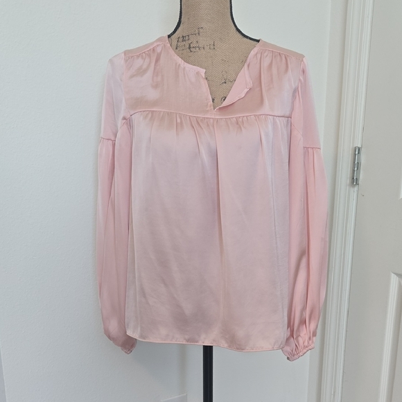 Vince Camuto Light Pink Satin Blouse - Picture 1 of 3